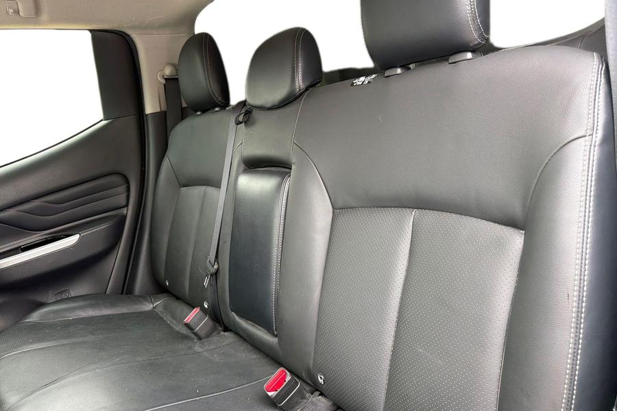 Mitsubishi L200 Photo autoimg-60759f9d71da7e689faa511fa5fda6dcdd9a5fd6.jpg
