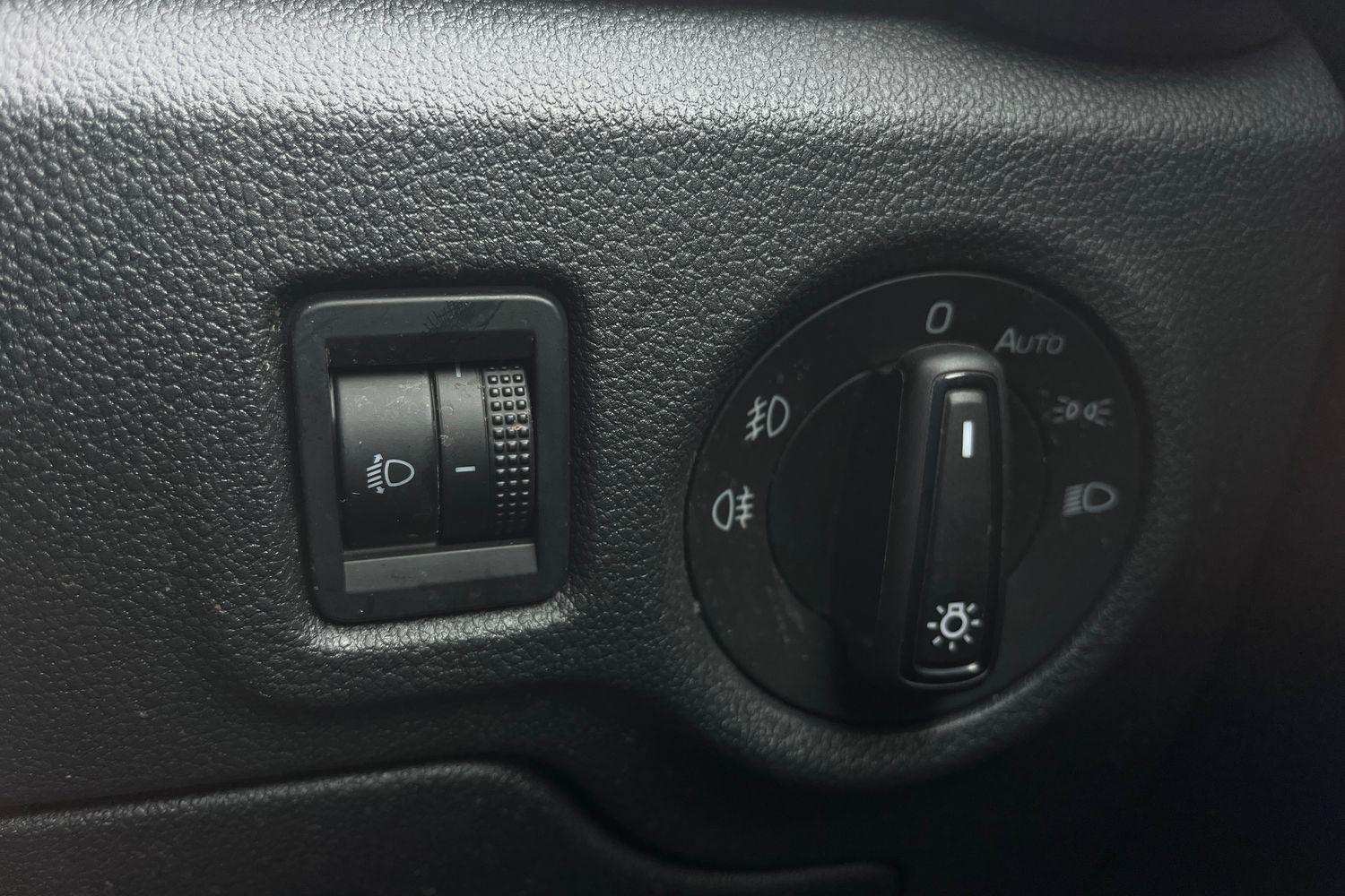 Skoda FABIA Photo 25