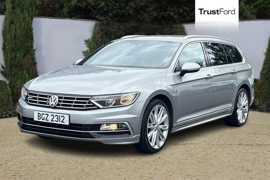 Volkswagen PASSAT Photo autoimg-6078fdc2a4cf9e9ef0c855ca9cedad35d3b7d439.jpg