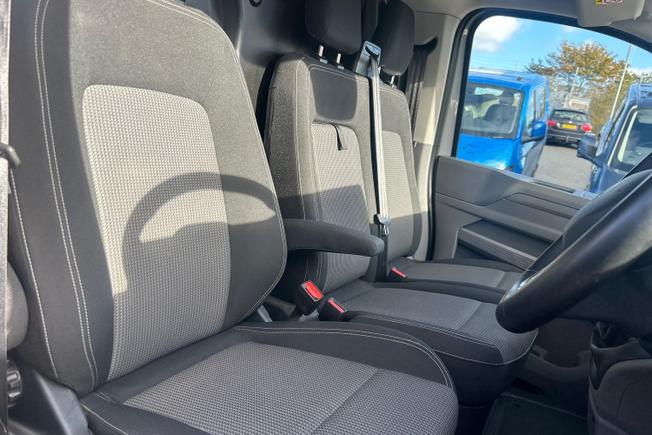 VOLKSWAGEN Transporter Photo 33