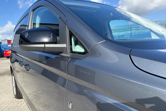 VOLKSWAGEN Caddy Maxi Photo 20