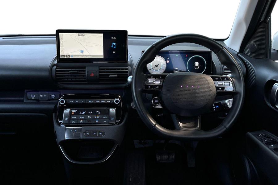 Hyundai INSTER Photo autoimg-608aa3a6cf9ca3089aa6f7641bac487a5c3434ad.jpg
