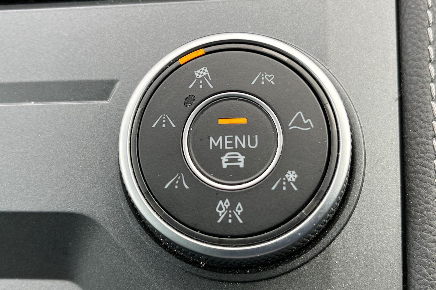 Volkswagen TOUAREG Photo 32