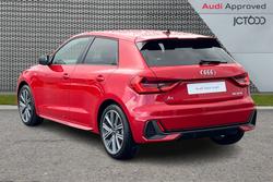Audi A1 Photo 3