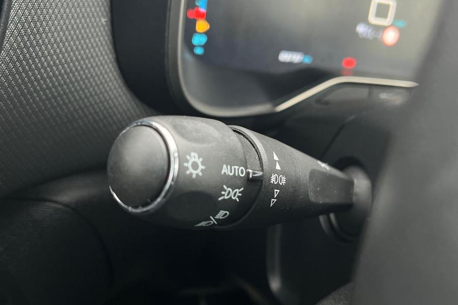 Citroen C5 Aircross Photo autoimg-608f4e0ca4194db2892d8aac09f3be68db0536e9.jpg