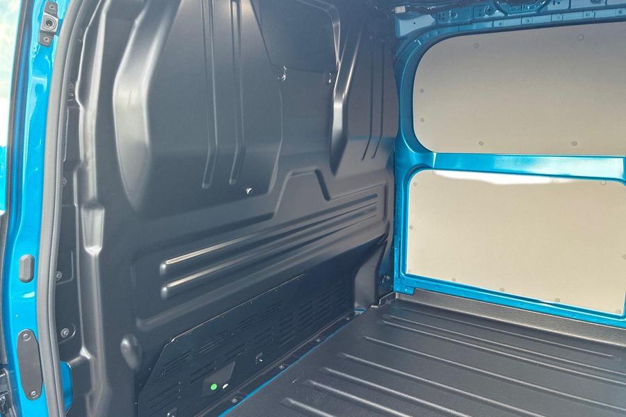 Ford Transit Custom Photo autoimg-6093da575722ca77f301aacdafd6047d8c33d03f.jpg