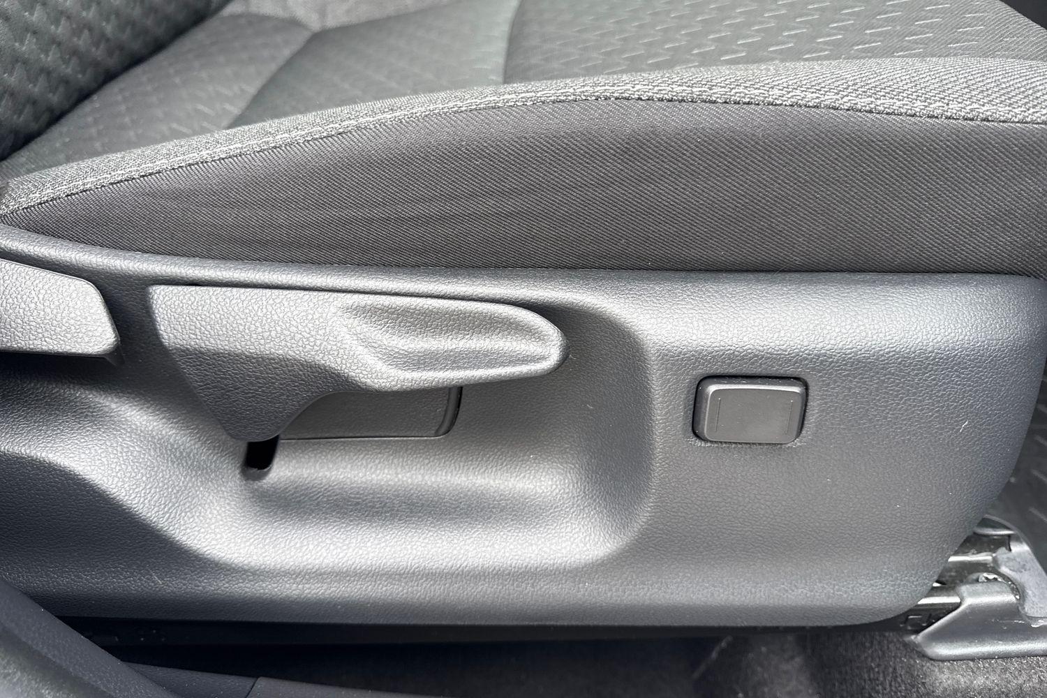 Toyota YARIS CROSS Photo 27