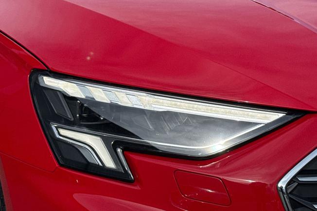 AUDI S3 Photo 19