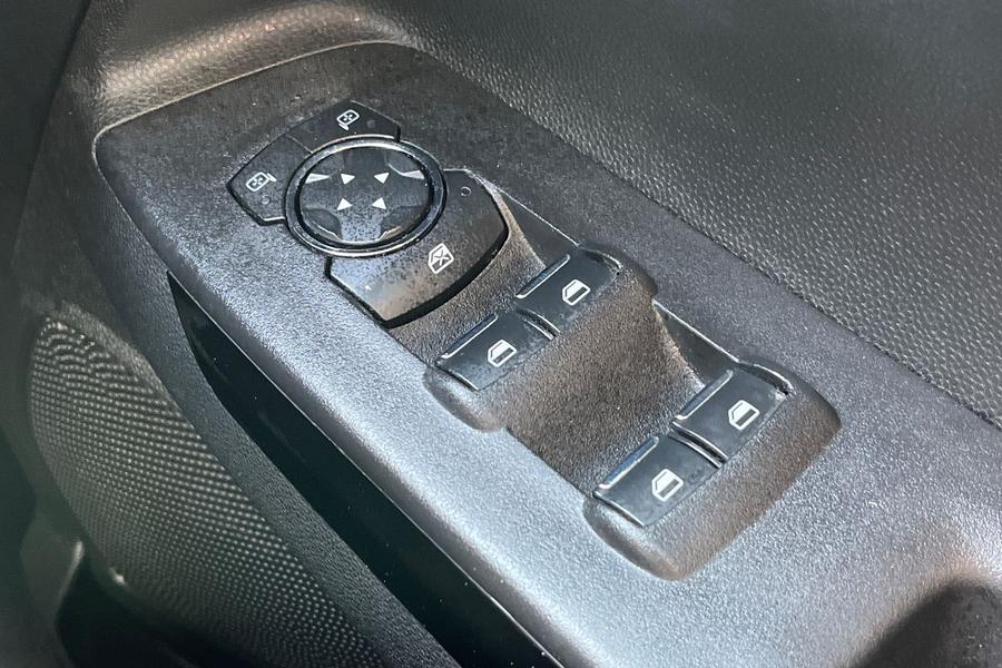 Ford ECOSPORT Photo autoimg-609591e4b61e2813aba986c7e5d3feec25674fdd.jpg
