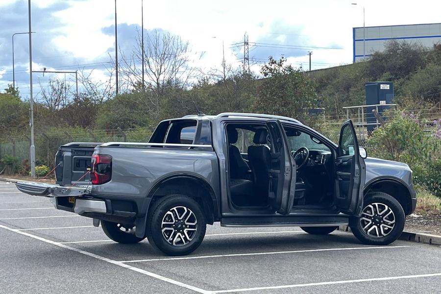 Ford RANGER Photo autoimg-60982f18329ff9545a98a014431bffae47134e96.jpg