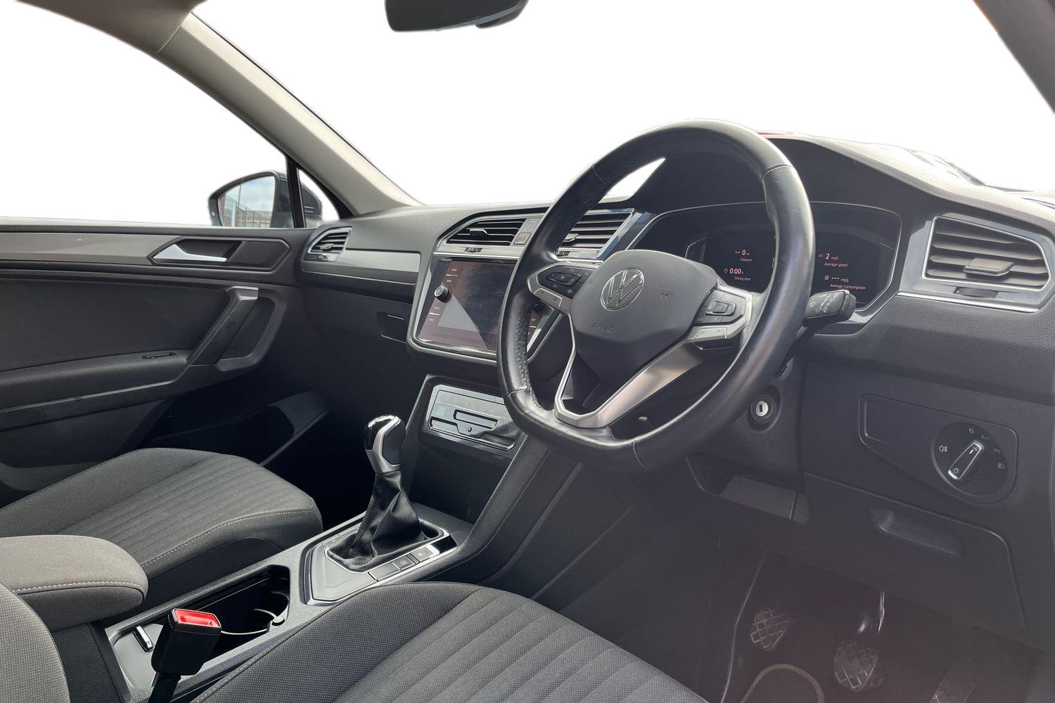 Volkswagen TIGUAN ALLSPACE Photo 8