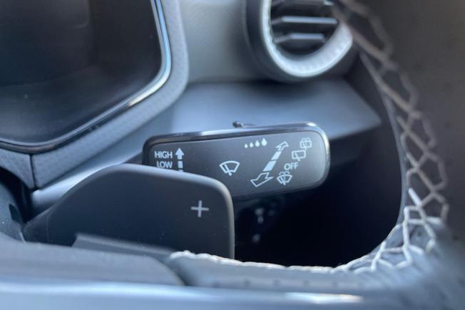 SEAT Arona Photo 28