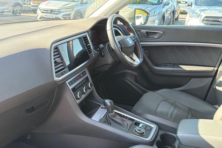 SEAT ATECA Photo autoimg-609b5183b07a3d8bb3221d6a48a21b7ddfe88f57.jpg