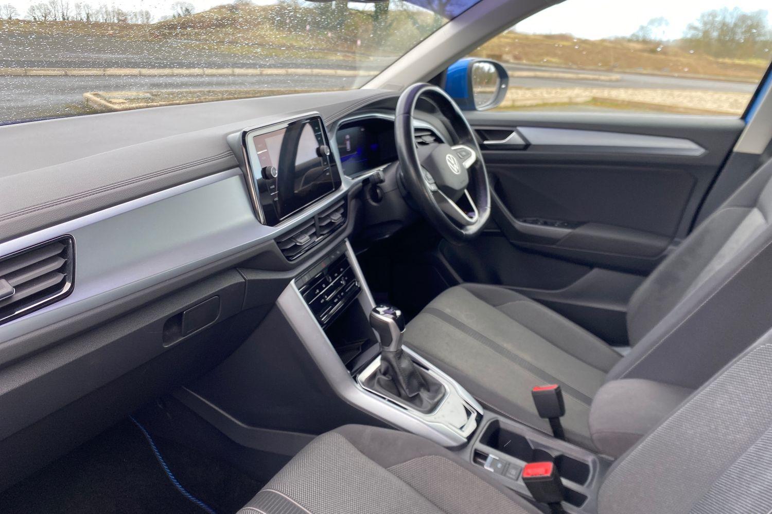Volkswagen T-ROC Photo 17