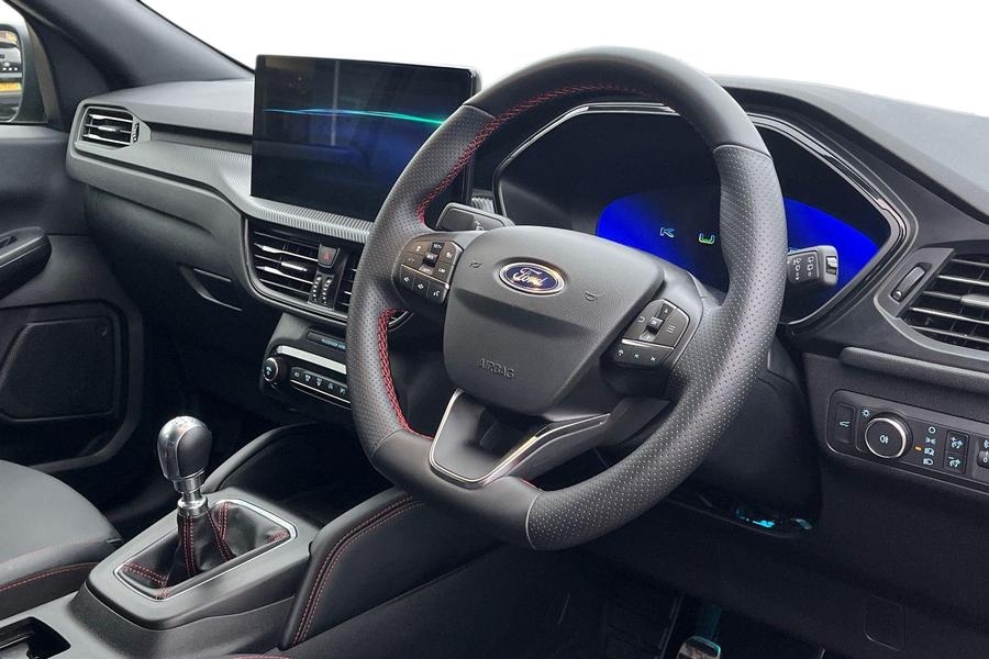 Ford KUGA Photo autoimg-60a3075d664cfd0dd022db96e4e2210f9f4c4bdc.jpg