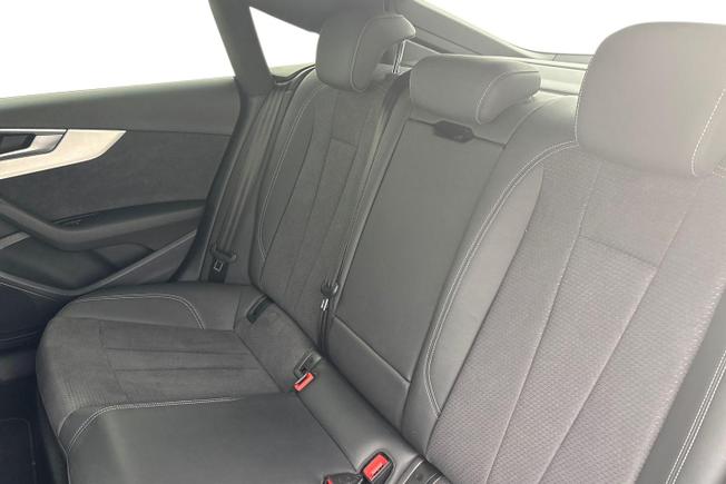AUDI A5 Photo 9