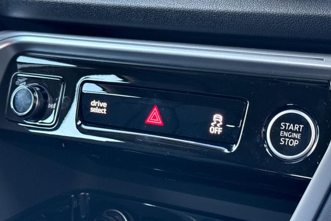 AUDI  Audi Q5 SUV Sport Photo 49