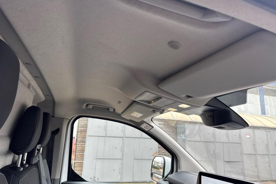 Used Ford TRANSIT CUSTOM DS24MXD 22