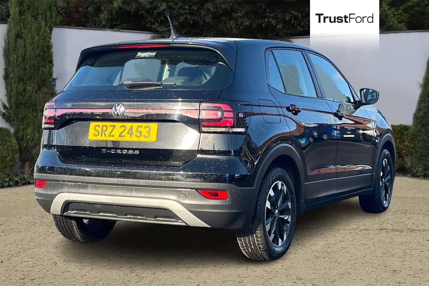 Volkswagen T-CROSS Photo 3