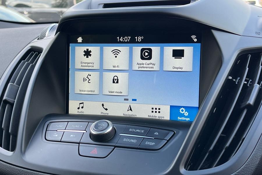 Ford Kuga Photo autoimg-60ad6d3105a1fccdcfe0d2b56e477fad74bfb6d9.jpg
