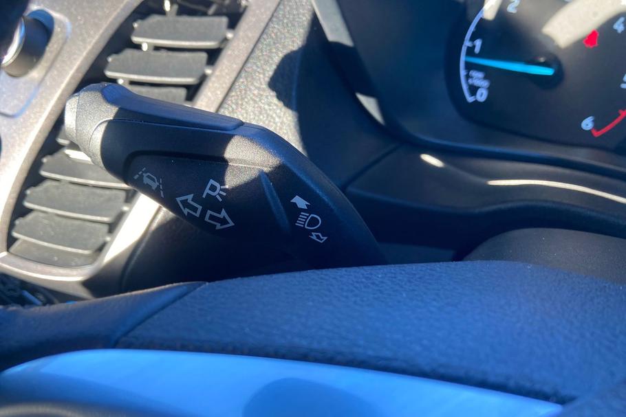 Used Ford TOURNEO CONNECT 14