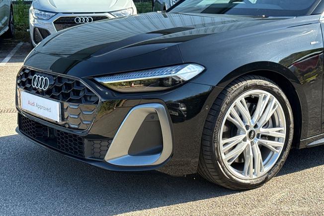 AUDI A5 Avant Photo 22