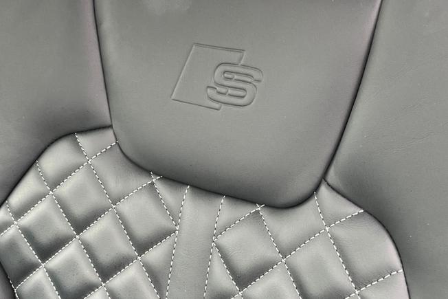 AUDI Sq5 Photo 37
