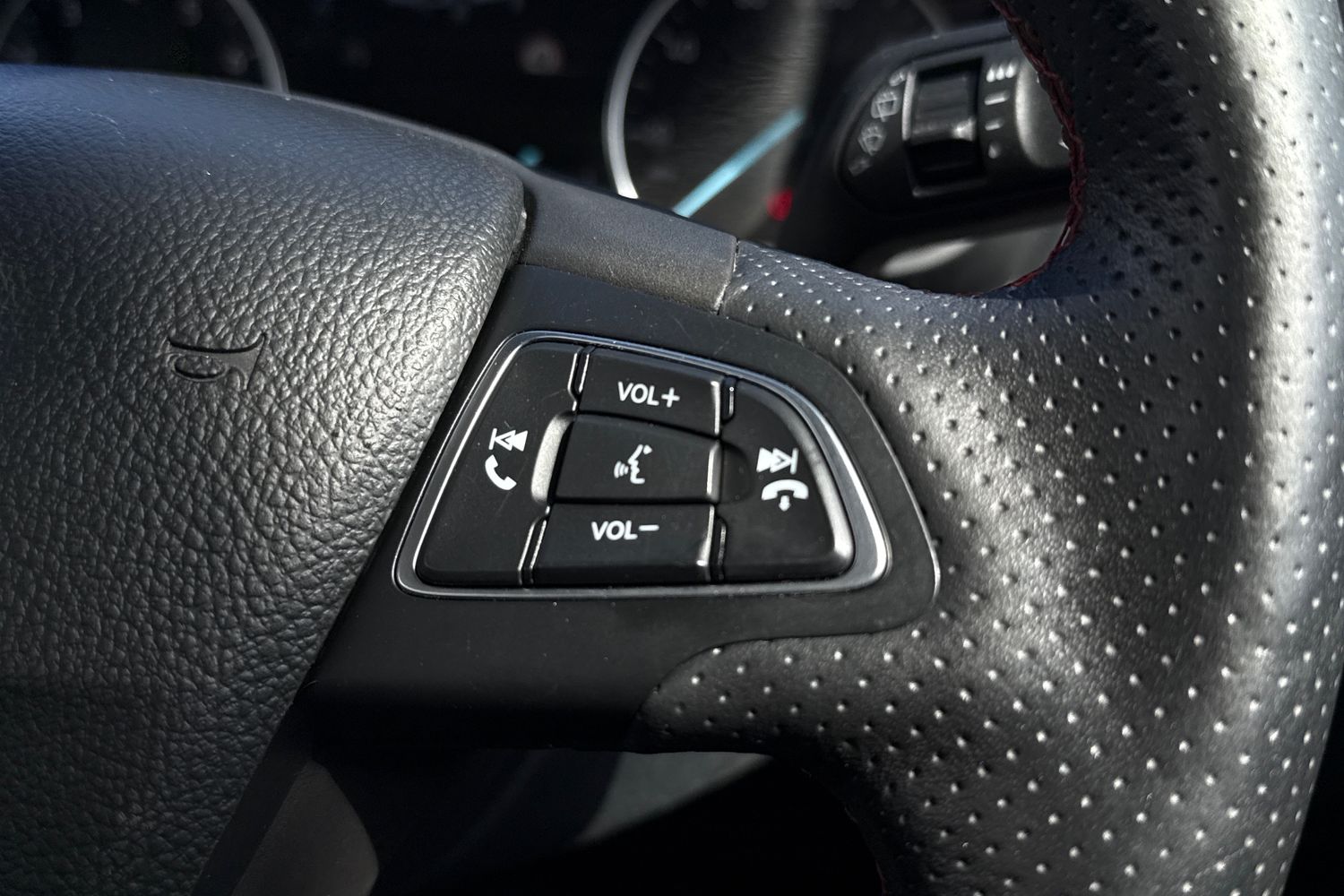 Ford EcoSport Photo 33