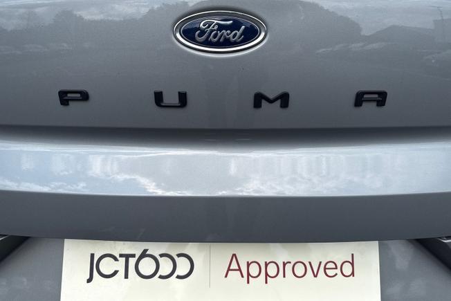 FORD Puma Photo 28