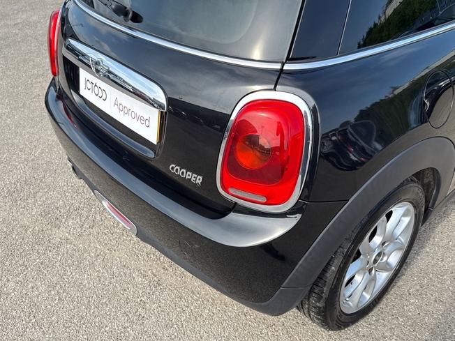 MINI Hatch Photo 22