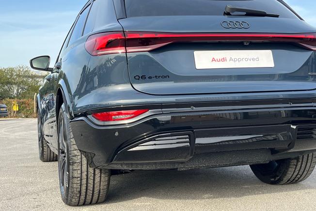 AUDI Q6 E-Tron Photo 56