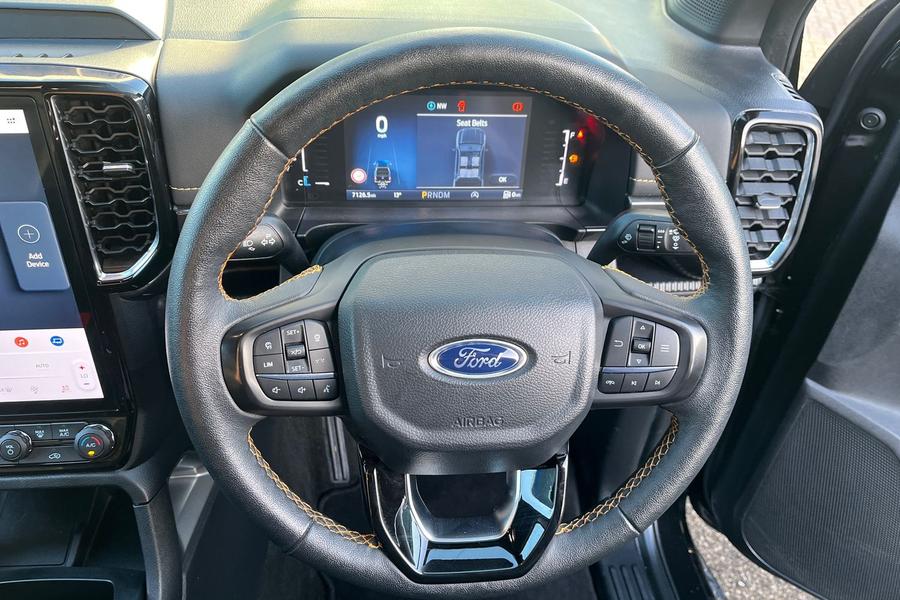 Ford RANGER Photo autoimg-60bdb8ceaacc0d6e16d4bc356f53b3989715cdaa.jpg