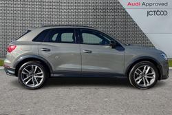 Audi Q3 Photo 4