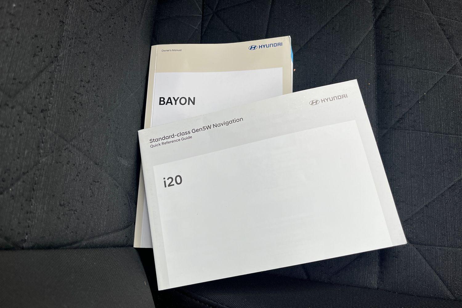 Hyundai BAYON Photo 21