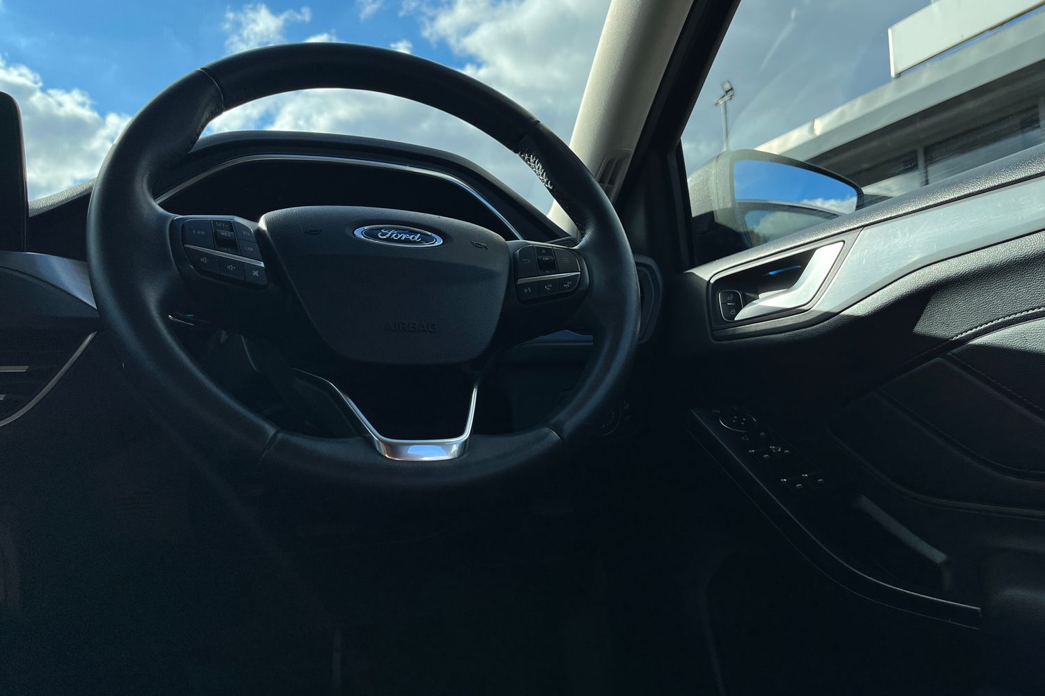 Ford FOCUS Photo 11