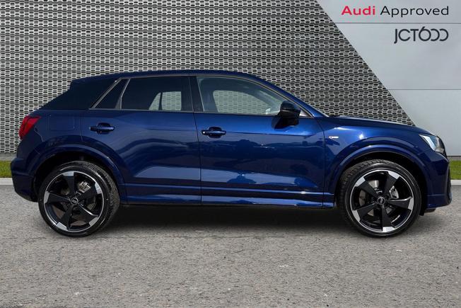Audi Q2 Photo 4