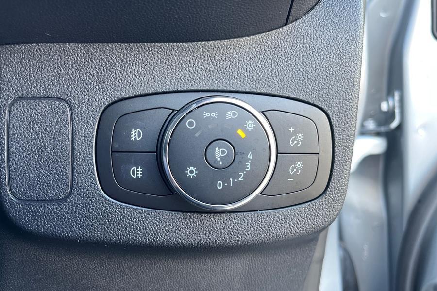Ford Puma Photo autoimg-60d1d7ca8c38bc575361472291c404d265f1999d.jpg