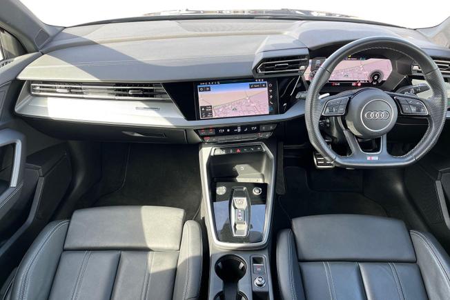 AUDI A3 Photo 10