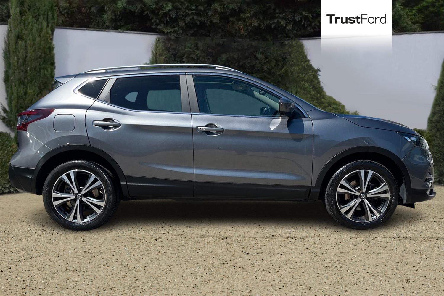 Nissan Qashqai Photo 2