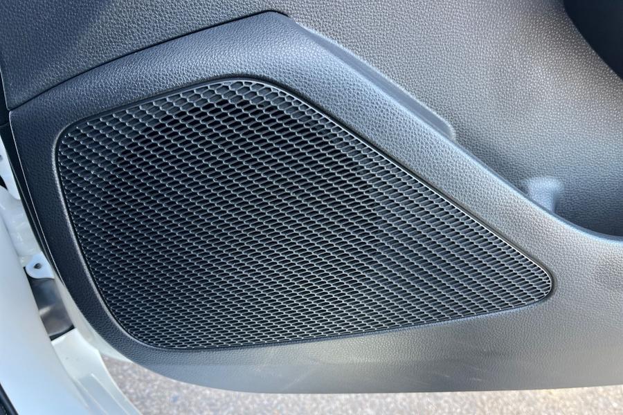 Toyota COROLLA Photo autoimg-60df2bc3b438215bce2f795b5433c1c404b8d90d.jpg