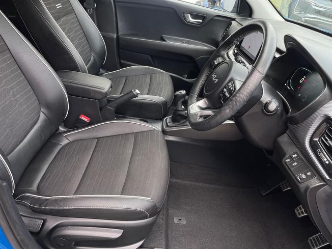 KIA Stonic Photo 28
