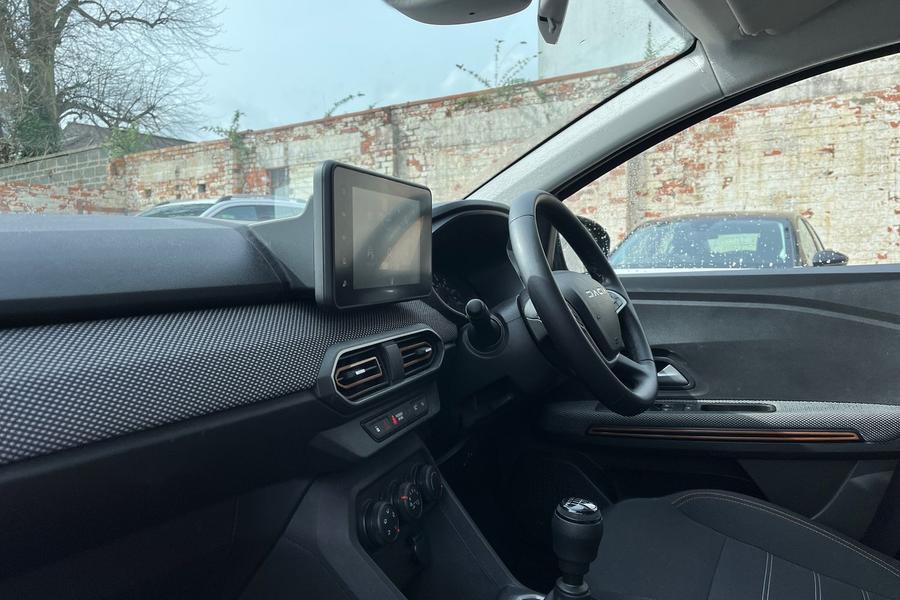 Dacia SANDERO STEPWAY Photo autoimg-60e0a57b913e7137ad722b8c8728c0962378d82d.jpg