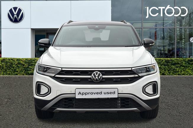 VOLKSWAGEN T-Roc Photo 8