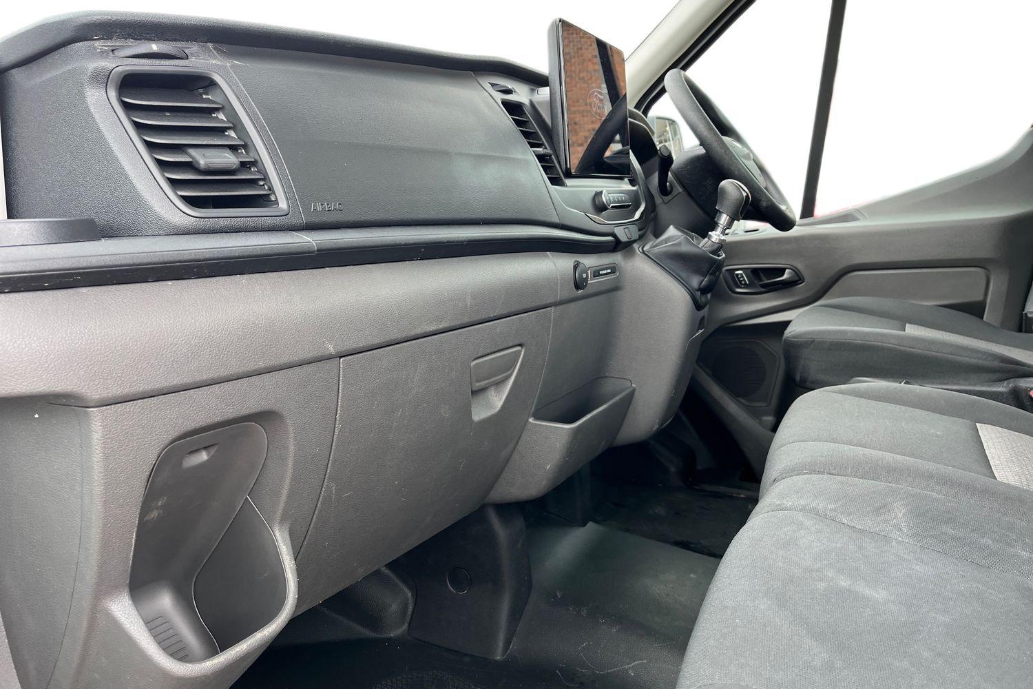 Ford TRANSIT Photo 2