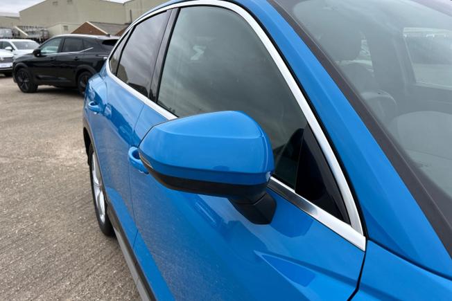 Audi Q3 Photo 20