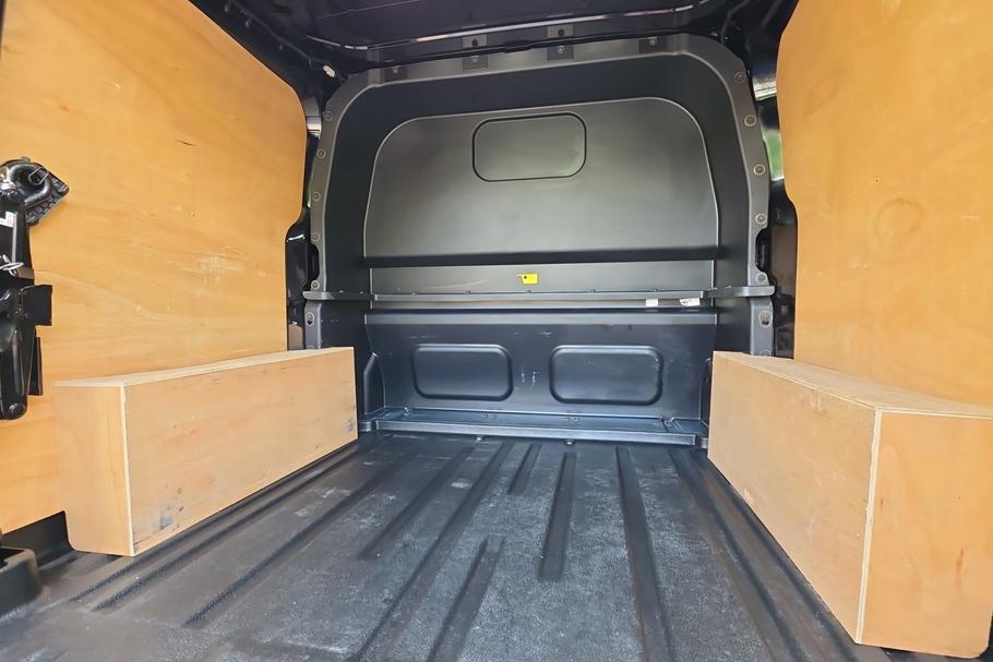 Used Ford Transit Custom MT75FFN 4