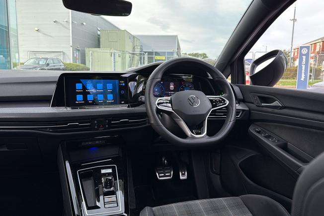VOLKSWAGEN Golf Photo 41