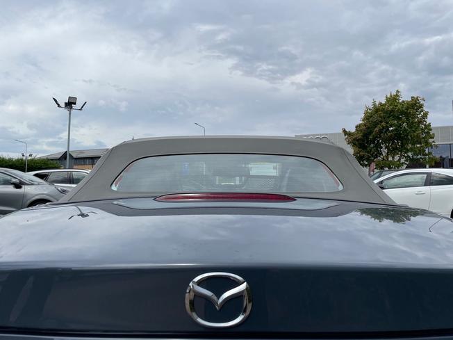 MAZDA MX-5 Photo 28