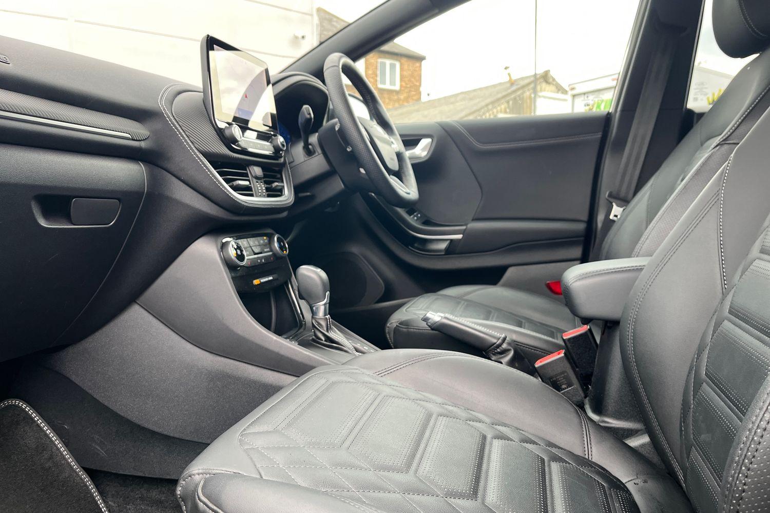 Ford PUMA Photo 17
