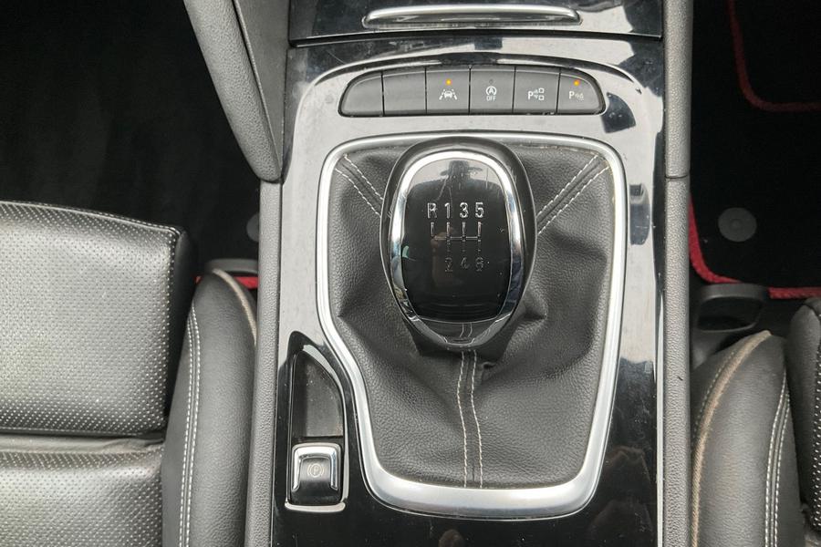 Vauxhall INSIGNIA Photo autoimg-60f9d6398e2b1423a88f0cf6296b186ecc74571b.jpg